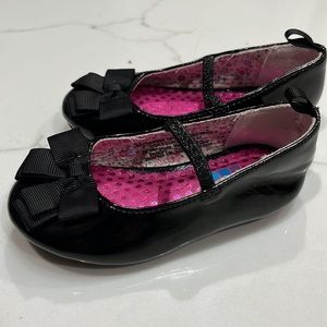 Healthtex patent leather dress bow shoes, baby girl, size 5